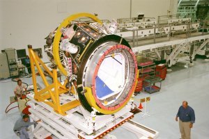 Не "веришь", а "знаешь". Верь попам, верь бабкам на лавочке - дураком и помрёшь, без элементарных знаний.
И вот тебе гермоадаптеры модуля "Юнити", дурак, с одним из которых которым круглое сечение на модуле ФГБ "Заря" становится квадратным на модуле "Юнити":