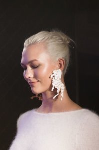 Эксклюзивные серьги Собчак?