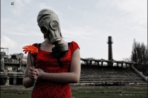 Не все органы для насильника прикрыты......