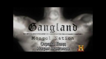 Теория такая есть, но на практике, особенно что касается ОПГ - мало кто "стучит". Во первых чтоб кого-то сразу отпустили - нужна санкция прокурора, во вторых за просто "сдать товарища" не отпустят, надо будет чего по серьёзней рассказывать. В третьих ОПГ такая штука.. что лучше отсидеть молча своё, и ждать пока подельники на свободе подмазывают нужных судей и чинуш - чтоб по УДО выйти, нежели чем настучать и получить пуля в тыкву от своих. В четвёртых все прекрасно понимают что чем меньше они наговорят, тем легче будет им и их подельникам.
Стучать начинают чаще те, у кого пожизненное, и они понимают что так или иначе, они уже никогда не выйдут, и ради послабления режима содержания  - идут на сотрудничество. Или пересматривают свои взгляды и сотрудничают по идеологическим причинам, или впороли серьёзного косяка - и сотрудничают ради перевода в спец блок, чтоб сохранить свою жизнь и анальную девственность.
Кому интересно - цикл передач "Страна банд"