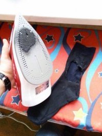 Носки стирать нужно, а не гладить :)