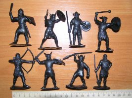 Спасибо .как в детстве побывал.
не сказанно только про викингов (тоже наверное гдровских )
у меня был только один , с луком.