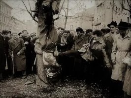 "Мятеж не может кончится удачей, в противном случае его зовут иначе" - с какого перепугу нацистских мятежников обозвали "борцами за свободу"? Эти "борцы" в первую очередь начали вешать и пытать мелких чиновников из городской администрации и венгерских полицейских...

"С тех пор, как в витрине ближайшего мясного магазина я увидел разрубленное пополам тело своего десятилетнего соседа, мне глубоко плевать на свободолюбивые чувства венгерского народа  Уходя на службу, отец оставил маме пистолет "   это воспоминания сына советского офицера, пережившего с семьей события пятьдесят шестого года в Венгрии.

Источник: 

Так, что автор, держи -честно заслуженный минус!