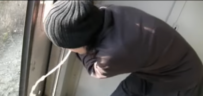 Такие вещи забрасывают, вообще народ с жиру беситься, они просто не видели нашу классику