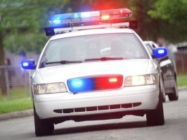 Нет. Вот самое мерзкое цветовое сочетание, которое я видела сегодня, и оштрафовало меня на 30 евро