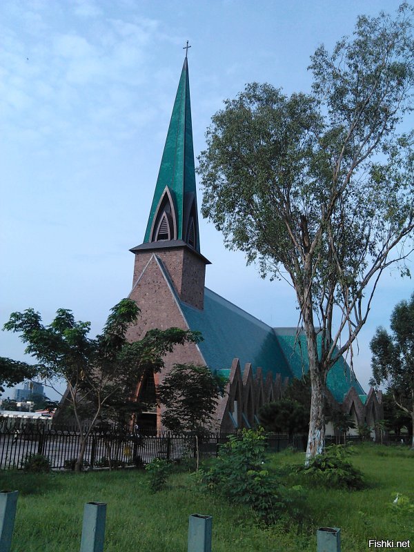 Был в Конго в 2014 году. 3 месяца там жил.Браззавиль и пригород .