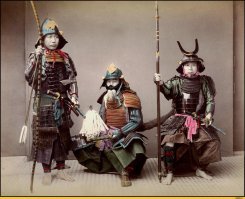 Скорее всего нет, викинги под обстрелом бывали всегда, если нормальный хирд - кольчуги-шлемы, щиты само собой- стрелы выдержат. Японские стрелы дрянь, наконечники дрянь, луки слабые. Самураи никогда до появления у них аркебуз не выигрывали бой только луками, поэтому я и отдаю победу викингам. Опять же фото реальных самураев меня удручают, это причём 19 в.! А викингов боялись как огня все европейцы и африканцы, пребывающие в бесконечных воинах. Только индейцы локально вырезали викингов в Ланс-о-Медоуз.