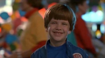 Вообще то, судя по картинке - плохо стало именно Маше. А Ваня молодец, шустро крутит. Я даже знаю, у кого Ваня идею почерпнул: