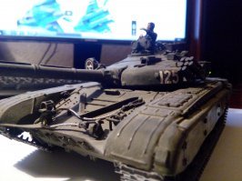 Пока фоткал один бак отломал...