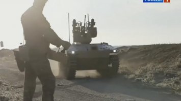 Ну вообще то они уже успели в Сирии повоевать - Ураны-9 и противоминные Уран-6. Ураны-9 использовали в 2 или трех операциях, сперва как разведчиков-наводчиков, а потом на какой то опорный пункт бармалеев была чисто роботизированная атака.