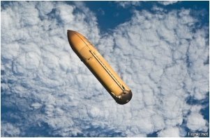 Конечно! И внешний топливный бак с более чем двумя миллионами литров жидкого водорода и кислорода - тоже для красоты.