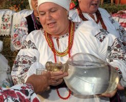 Под это!