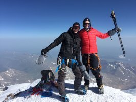 Полтора года назад мой сын поднялся - летом. Из пяти человек дошли до вершины двое (не считая гида), и это в идеальных условиях... Зимой туда подняться было более чем сурово... А еще война, и никто им туда продукты не подвозил, да и самих до базового лагеря не забрасывал.