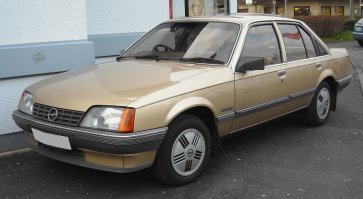 Какие машины пригоняли в Россию в 90-х