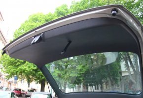 Это просто ручка в багажнике или почему я так и не купил шкоду