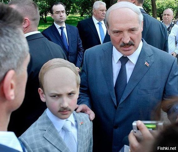 Лукашенко велел поотрубать руки домашним тиранам
