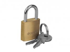 Типа такого. На торце (здесь не видно) он узрел накладную крышку, зашлифованную с корпусом заподлицо, под которой спрятаны подпружиненные пины секрета. Пины вынул, замок открыл 
Это сейчас мой пытливый ум такой ботвой не удивить, а 15 лет назад, это было сродни магии.