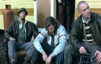 -Нах.уй, бл.ять, мне этот домик, если у него колёс нет?