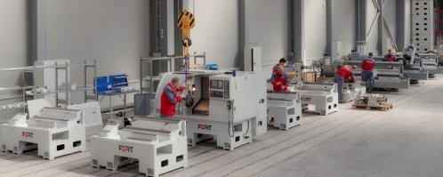 14 сентября в г. Санкт-Петербург состоялось открытие нового научно-производственного комплекса БПК-СЕВЕР (производство российских металлорежущих станков под торговой маркой F.O.R.T.)

На территории предприятия общей площадью более 22 000 кв.м. разместились инновационный центр, цех по производству металлообрабатывающих станков с ЧПУ, административный блок, новое конструкторское бюро Санкт-Петербургского Политехнического университета Петра Великого.