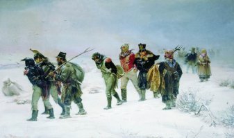 Лягушатникам надо напомнить про ... шаромыжников. И то как вы уже шли НАХ...зимой со свистом