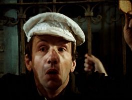 вчера весь город обегал, плашек три восьмых дюйма достать не мог. ...
