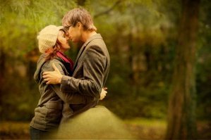 Может, хватит уже *воевать*/противостоять/требовать от других?.. Может пора строить/созидать/взращивать? Нормальным отношениям между мужчиной и женщиной БЫТЬ!