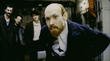 Армейский спектакль, доведший генерала до истерического смеха