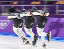 и правда на мишень похоже. Биатлонистов бы на трибуну