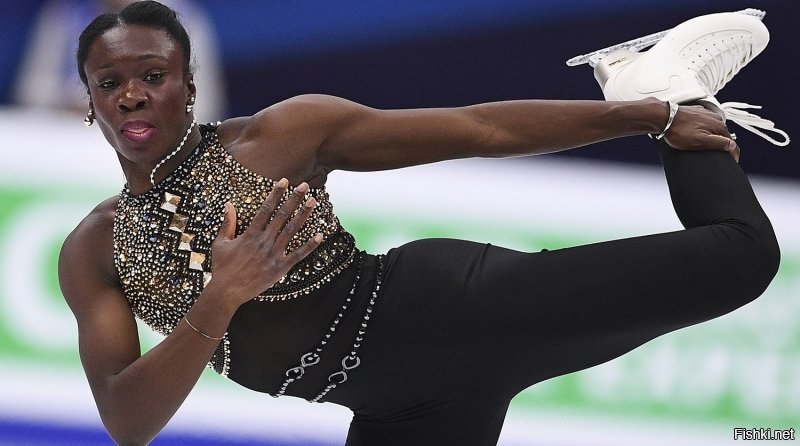 Вот такое чудо от Франции выступало на олимпиаде в одиночном женском фигурном катании (короткая программа):
