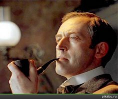 Кажется начали забывать как действительно должен выглядит Шерлок Холмс