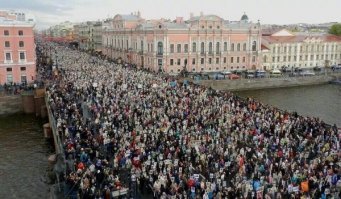 В Эстонии прошел военный парад в честь столетия республики. Фоторепортаж