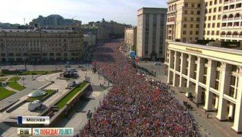 В Эстонии прошел военный парад в честь столетия республики. Фоторепортаж