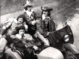 имена, фамилии и название фильма и так всем известны.