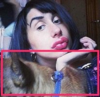 И с собакеном в обнимку. Греется, видать