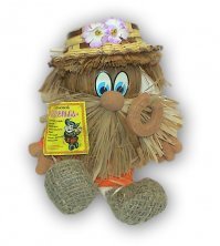 К нам так дед Пивасик однажды залетел )) Ходили по магазину с БМ, кидали что-то в тележку - то он, то я. А этот крендель неанно к нам свалился. он подумал, что я взяла, я - что он, а дома очень удивились, конечно )))

Что-то типа такого было, а написано "Пивасик "