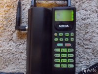 Я даже видел продвинутого эстонца с современным мобильным телефоном.