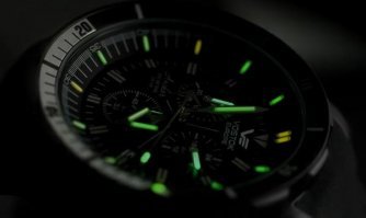 "Продолжаем заседание клуба зануд." (c)
Все правильно сказал, не зануда давно уже понял, что имеется ввиду одна милионная, но занудство это такое свойство... 
Насчет трития ты частично прав, но только частично... дорожные знаки с ним действительно не делают, но делают указатели или часы с тритиевой подсветкой...