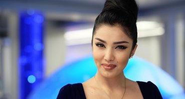 Как на счет узбечки? Ситора Фармонова ("Азия  МIX") вроде пока не замужем.