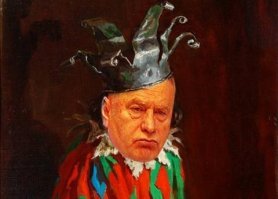 В ходе дебатов Собчак облила Жириновского водой, за то, что тот её оскорбил