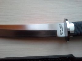 Недавно у cold steel была линейка ножей тантоидов из стали VG-1, лезвие по методу San Mai. Made in Japan. Отличная вещь.