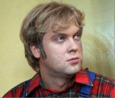 Врач не он?