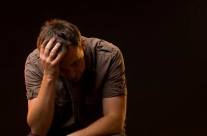 Жрать нечего, работы нет, всё безумно дорого, чиновники воруют внаглую и абсолютно безнаказанно, миллион антинародных законов и ограничений... Зато: невбубенные ракеты есть, ёпта! Ну чо, ура, мля...