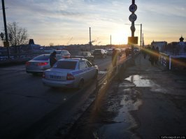 Успел