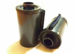 Опять школота новодел постит... Нормальные катушки были железные, многоразовые.