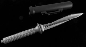 "Перышки" для мальчиков - музыка, застывшая в стали