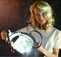 а я вот, что придумал и запатентовал - Свет в сумке, точнее, конструкцию крепления светодиодов на ткань.
Надеюсь, что в январе-феврале 19 года выйдет первая коллекция сумок