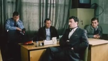 Был замечательный фильм"Гений" 1991 года с Абдуловым ,очень напомнило ту хрень что я посмотрел сегодня....