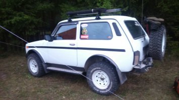 Как советская "Нива" выступала в легендарном ралли "Дакар"