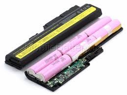 Что-то не так? Это стандартный аккумулятор формфактор 18650 который стоит во многих ноутбуках, электросамокатах и сборках электромобилей Тесла, самая распространенная модель.