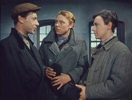 Очень жаль.
Эти три картины с его участием оказали на меня большое влияние. "Испытательный срок", "Гори, Гори моя звезда" и "Достояние республики"